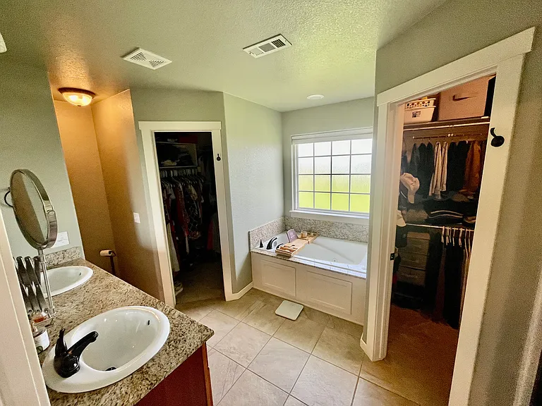 3844 Waterhole Ave — Photo 12