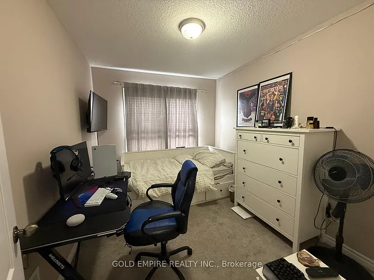3270 Singleton Ave #21 — Photo 22
