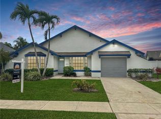 22750 Pickerel Cir, Boca Raton, FL 33428