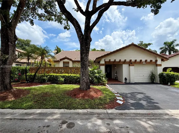 2136 Austin, Weston, FL 33326