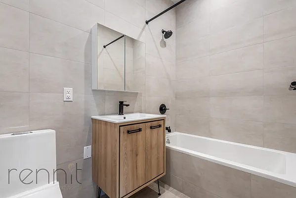 Rented by Rennit Inc. | media 29