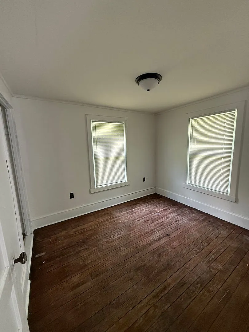 Charming 3BR Home for Rent — Photo 2