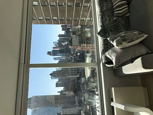 Rented by iHomeny Realty | media 41