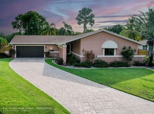 3702 Beach Way, Cooper City, FL 33026
