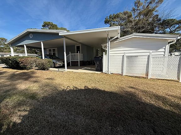 2nd image of 3208 Santee Dr #429