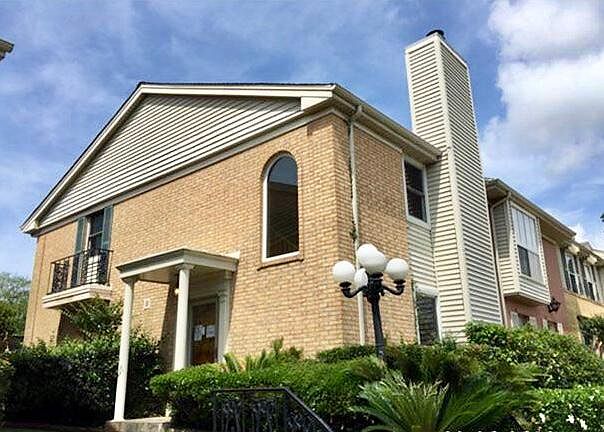 1st image of 18210 Vinland Dr #18210