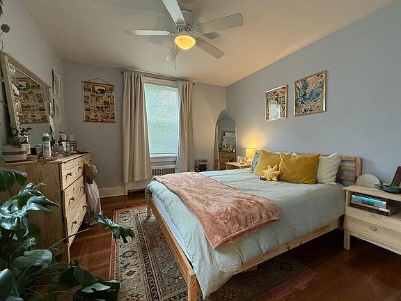 4th image of 1320 Kenmore Ave #808-B