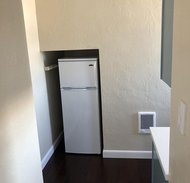 1st image of 1335 Mariposa St APT 9