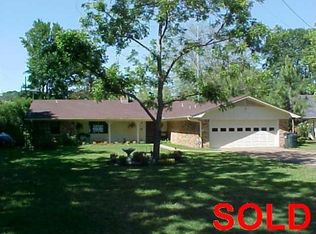 22390 Benedict Dr, Flint, TX 75762