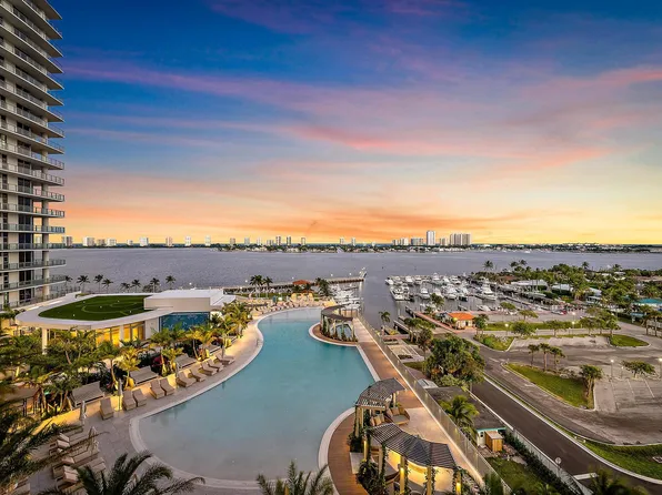 220 Lake Shore Drive #1008, Lake Park, FL 33403