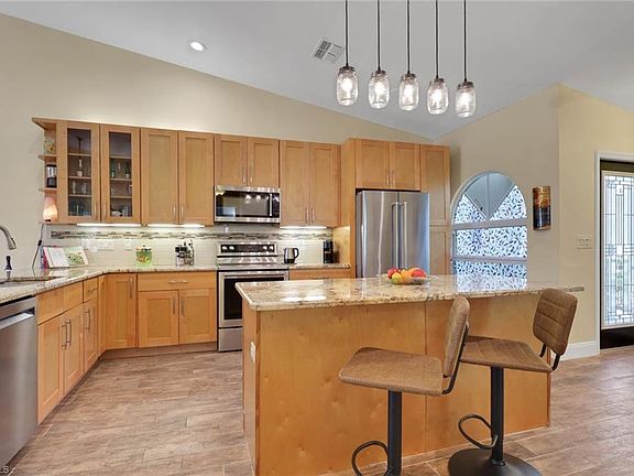 5th image of 2266 STACIL CIR