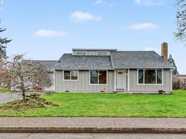 1123 E St, Independence, OR 97351