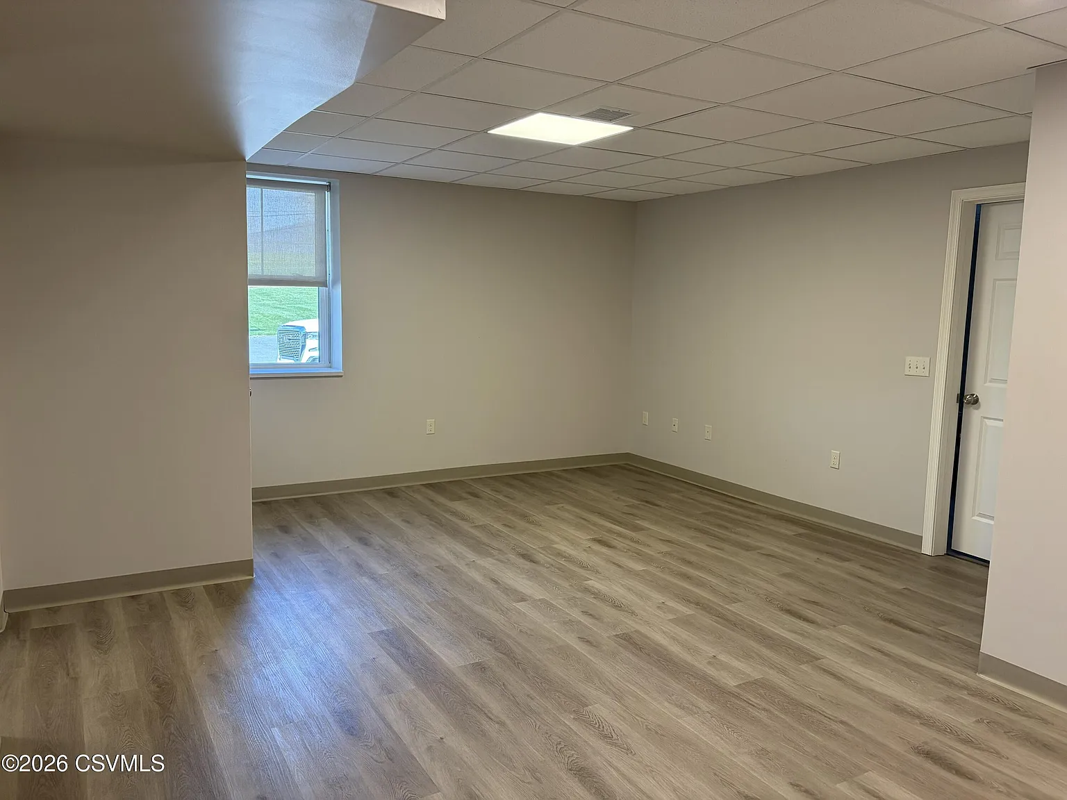 4 bed, 1400 sqft, $1,400 — Photo 3