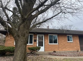 3505 Woodman Dr, Kettering, OH 45429