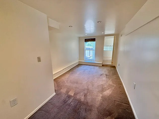 458 21st Ave — Photo 50