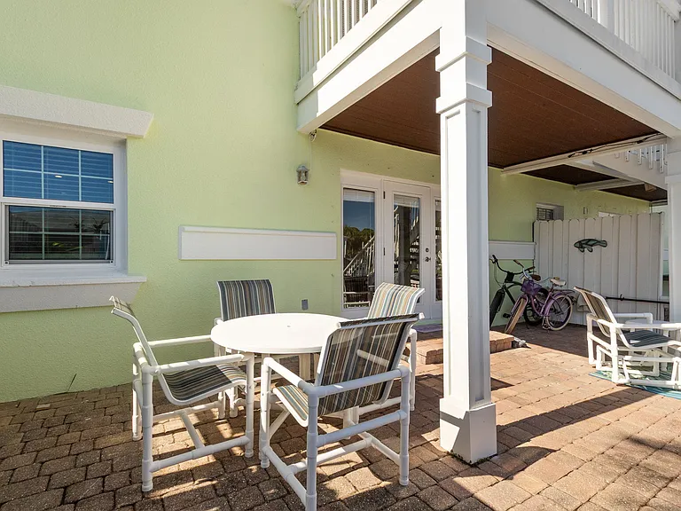 5243 Beach Dr SE #B — Photo 20