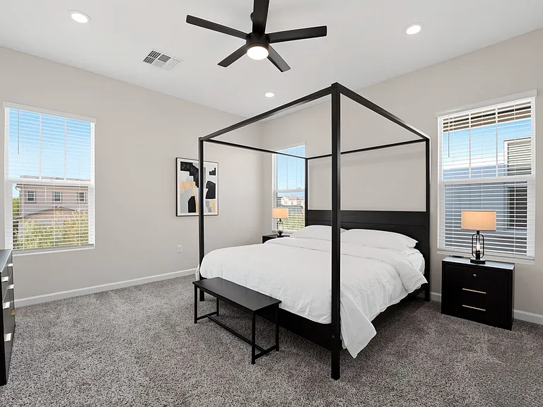 5036 E Campo Bello Dr — Photo 24
