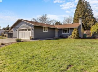 1533 SW 8th Dr, Gresham, OR 97080