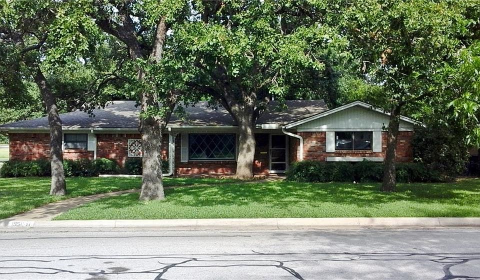 1st image of 1951 Downey Dr