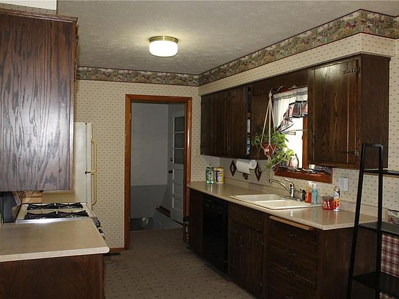5th image of 3425 E Dudley Ave