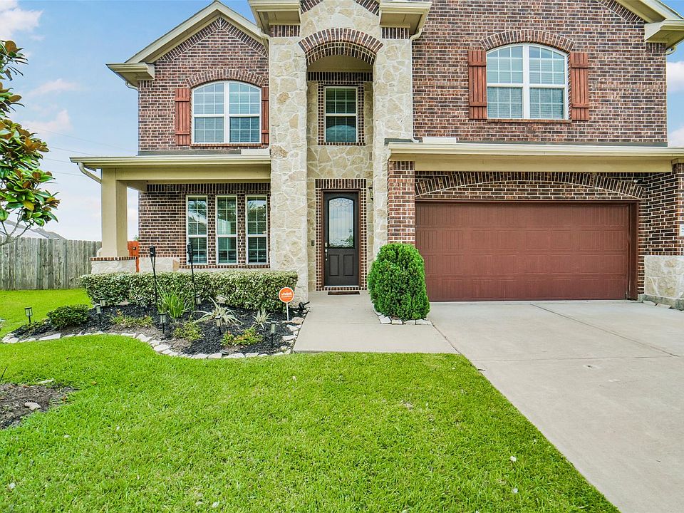 1st image of 2403 Shelly Lang Ct