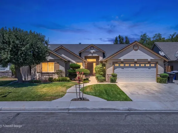 484 W Cinnamon Ave, Hanford, CA 93230