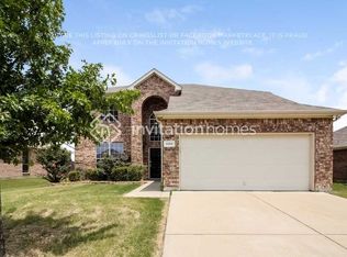 1132 Mourning Dove Dr, Burleson, TX 76028