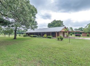 577 Watson Rd, Normangee, TX 77871