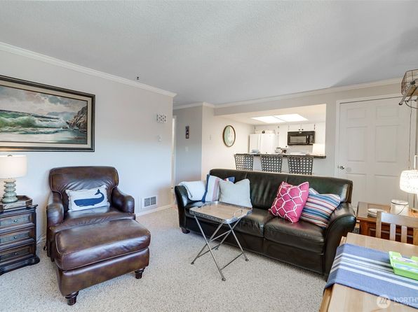 1420 48th Street #B-10, Seaview, WA 98644