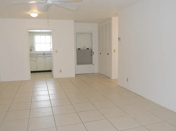 2930 Crosley Drive E #G, West Palm Beach, FL 33415