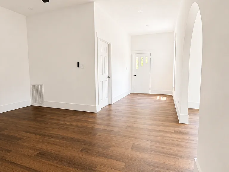4603 W Martin Mill Pike — Photo 9