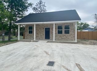 245 Peach St, Bryan, TX 77803