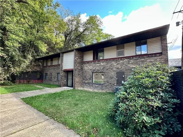 210 Electric Ave #B5, East Pittsburgh, PA 15112