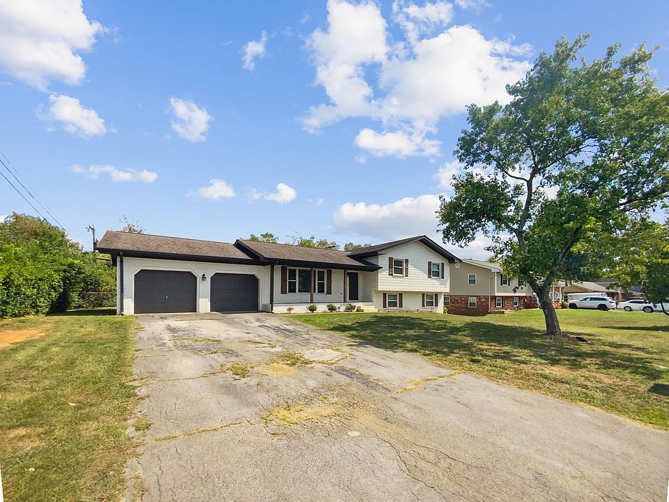 1st image of 2306 Brookwood Dr