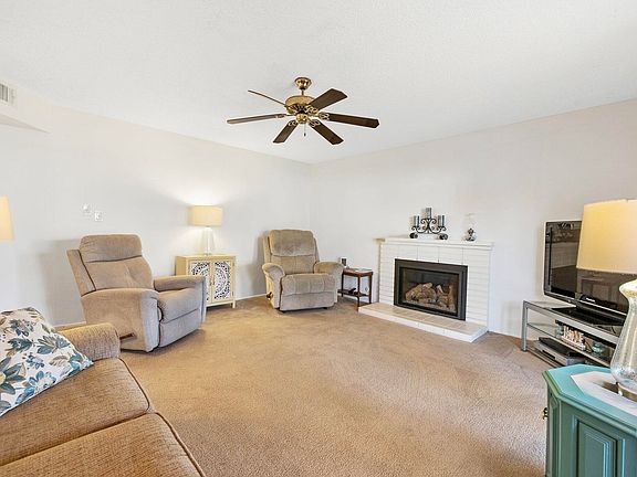 4th image of 3942 W Vassar Avenue