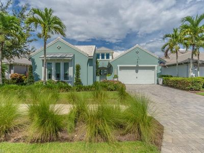 5060 Martinique DR, Naples, FL, 34113