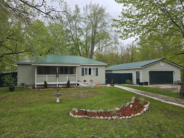 8393 E West Branch Rd, Saint Helen, MI 48656