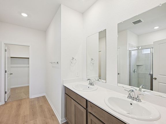 The Winedale 880 Floorplan