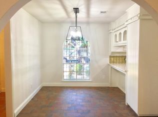 7351 Tamarack Rd, Benbrook, TX 76116