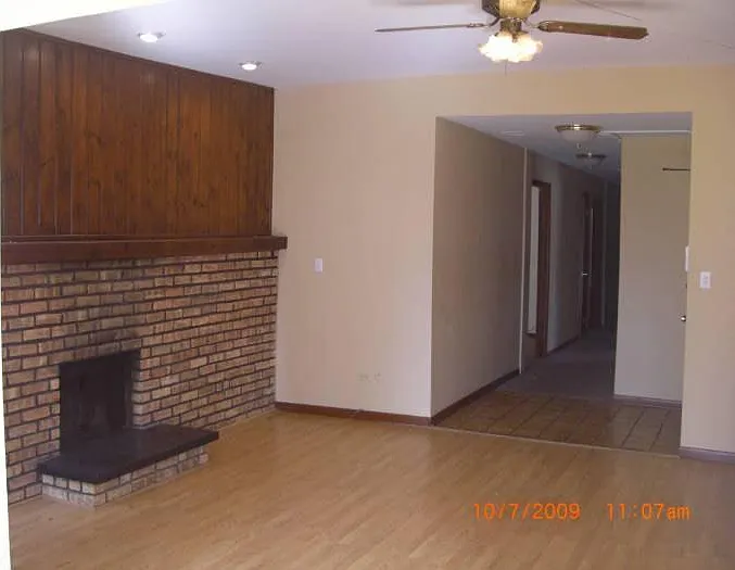 828 W Leland Ave #3 — Photo 4
