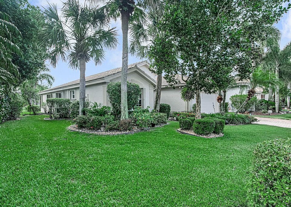 1st image of 7822 Vista Palms Way
