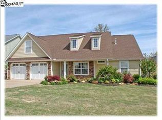 7 Hidden Springs Ln, Taylors, SC 29687