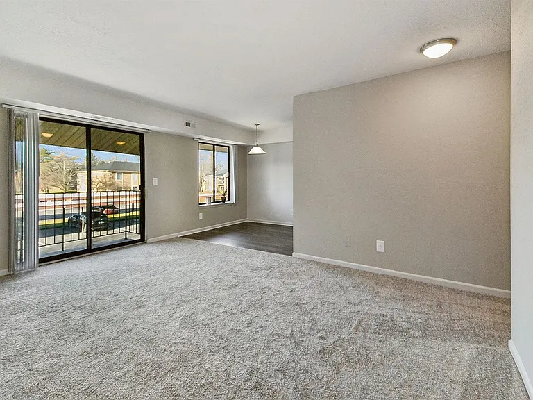 Canterbury Park Apartments — Photo 11