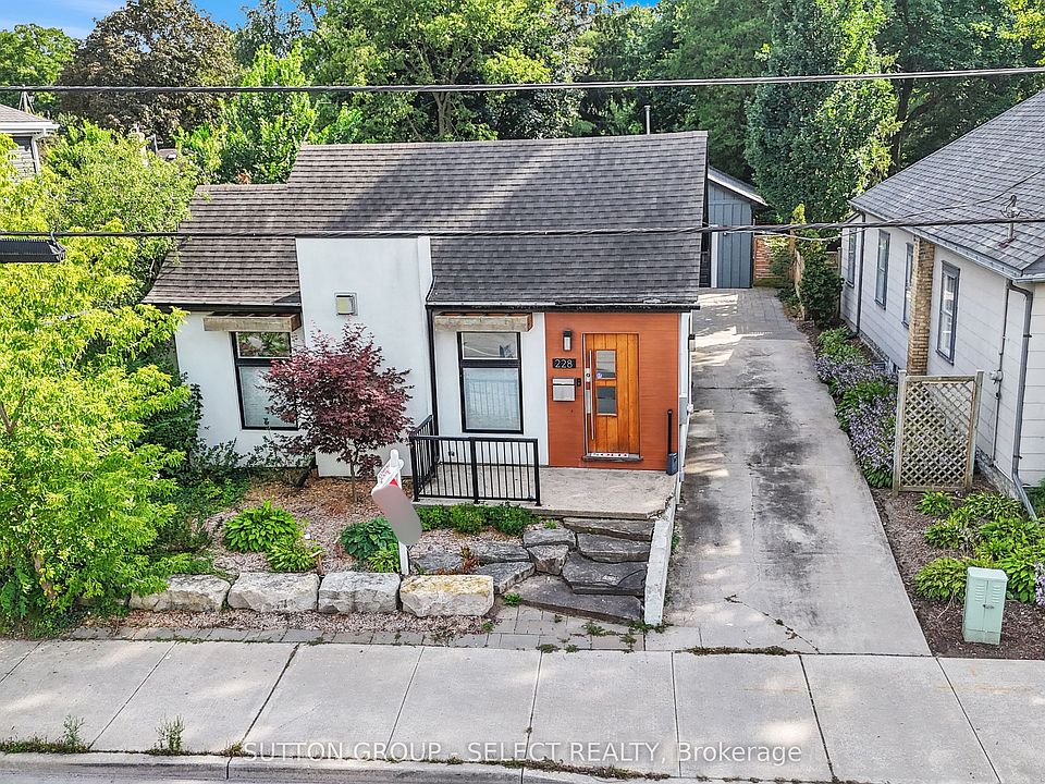 1st image of 228 Riverside Dr