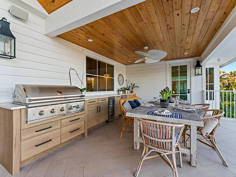 116 S Sewalls Point Rd — Photo 62