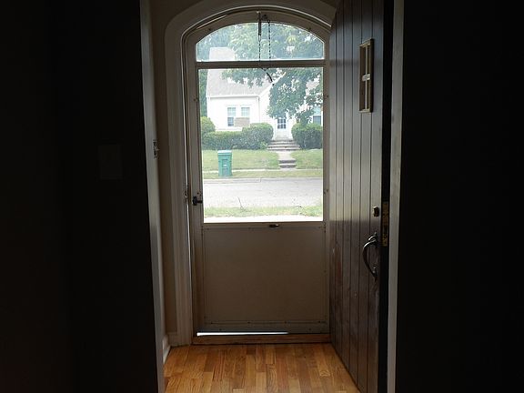 Front Door Entryway