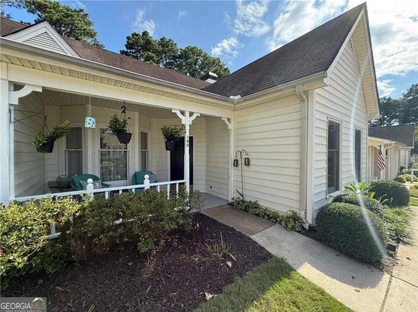 180 Victoria Way, Roswell, GA 30075