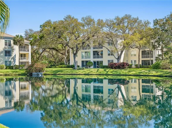 200 Sable Oak Ln APT 204, Indian River Shores, FL 32963