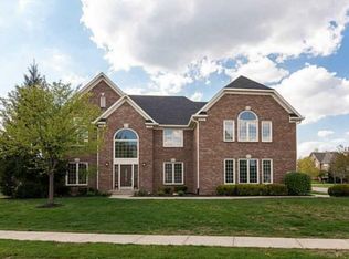 11205 Governors Ln, Fishers, IN 46037