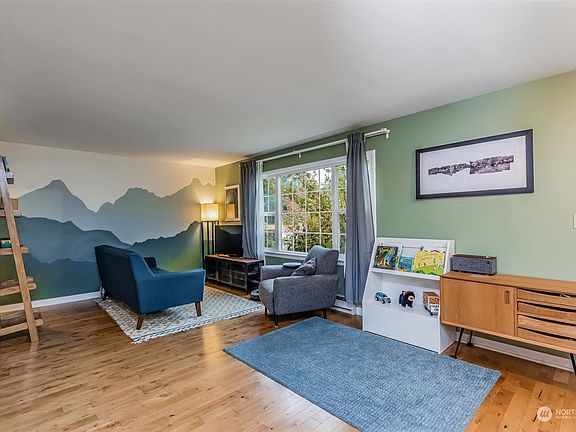5th image of 11354 19th Avenue NE